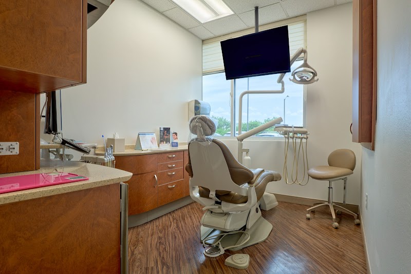 Park Family Dental - Cosmetic, Oral Surgery, & Implant Center photo 3