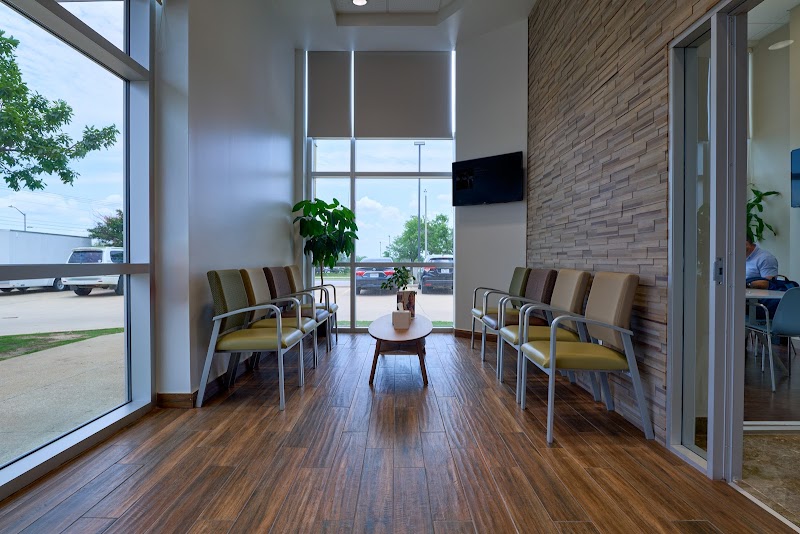 Park Family Dental - Cosmetic, Oral Surgery, & Implant Center photo 4